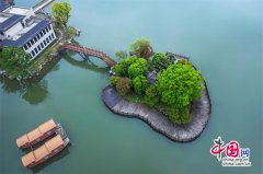 <b>而是“挣更久的钱”——当景区从“流量收割者</b>